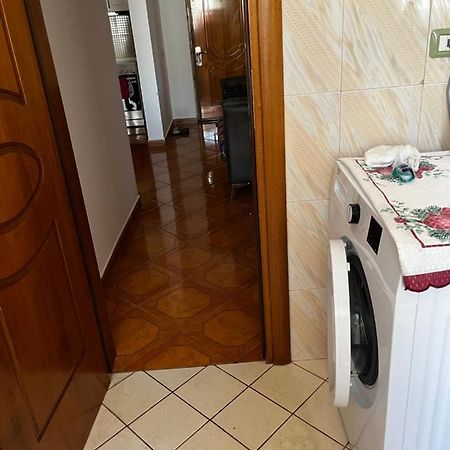 Appartamento incantevole con posto auto privato Vlorë Esterno foto