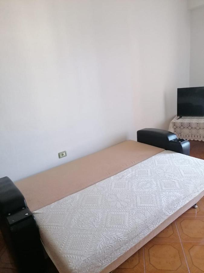 Appartamento incantevole con posto auto privato Vlorë Esterno foto